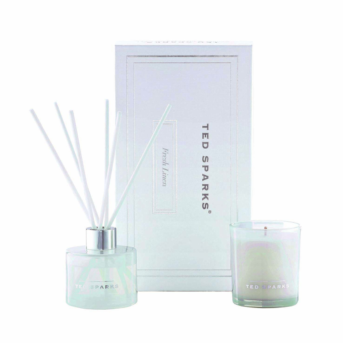 Ted Sparks Candle & Diffuser Gift Set - Personalisierung mit Vollfarbdruck und Schuber/Sleeve